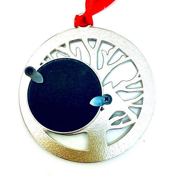 Cardinal Remembrance Frame Ornament - Picture 2 of 2